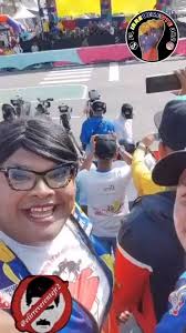 Horacio Blanco recibe medallas de Padrino López en Venezuela… y ahora  quiere lucrarse con la diáspora en EE.UU. Haciendo un tour de Desorden  Público 🎤🤡 🚨 MANUAL DE ACCIÓN 🚨 ✖️ No