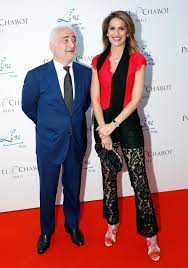 Quel est l'âge, l'anniversaire, la taille de sonia mabrouk ? Sonia Mabrouk Decouvrez Son Compagnon Guy Savoy Et Leur Histoire D Amour