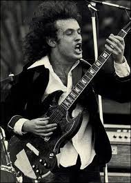 Very clean condition, straight neck, frets. Gibson Sg Angus Young Ac Dc Jpg 320 445 Angus Young Acdc Rock Music