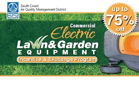 We are a proficient manufacturer and trader of lawn mower, garden implements, landscaping & horticulture, electric lawn mower, etc. Commercial Lawn And Garden Equipment