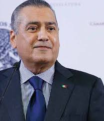 Eduardo Martínez Arcila impone a sus candidatos en Quintana Roo