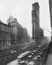 Vintage Photos The Evolution Of Times Square From 1905 To Today New York Architecture Times Square History Nyc Times Square