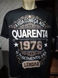 Camisa De Quem Nasce Em Abril Camiseta A Vida Comeca Aos 40 Preta 1978 No Elo7 Boutique De Presentes Dalsassu S Abffa6 Camiseta Preto Vida