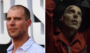 Таинственный человек, известный как «профессор», разработал план крупнейшего ограбления в истории. Money Heist Season 4 Cast Who Plays Gandia In La Casa De Papel Who Is Spanish Star Tv Radio Showbiz Tv Express Co Uk