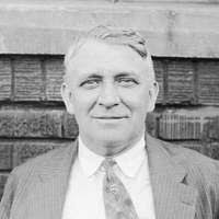 René Vandenhove, avril 1928 (cropped)