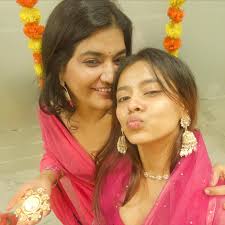 What Diwali at work looked like.. 🤭🩷 Just glimpses of the BEST day with  the BEST people 🩷🌼