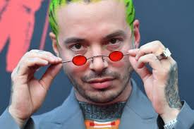 Durante su participación como jurado en la voz méxico, j balvin desató la furia del cantante español al preguntarle: Que Hacia J Balvin Mientras Residente Estrenaba La Cancion Donde Lo Ataca Fuertemente El Diario Ny