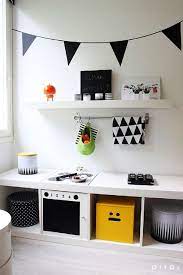 pin op coole kinderkamers