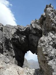 Sierra de la ventana is a small town in the district of tornquist, in the southwest of the province of buenos aires. Sierra De La Ventana Historia Clima Ubicacion Y Mas