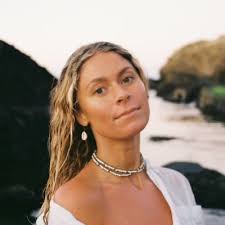 Marla McKenna (@marla_mckenna)