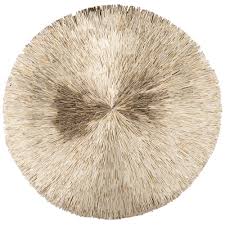 To Decorate A Child S Bedroom Maisons Du Monde Offers A Large Selection Of Stickers And Wall Decorations Decorative Garlands Deco Murale Parement Mural Deco