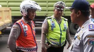 Maybe you would like to learn more about one of these? Petugas Dishub Dki Geram Petugas Dishub Bekasi Ngaco Kerap Razia Ilegal Di Wilayah Jakarta Warta Kota