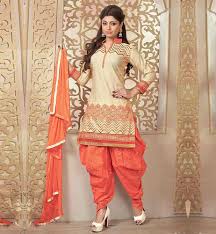 Punjabi suit and punjabi salwar are traditional wear for all age group women in punjab and now the craze for this attire is spreading worldwide, specially in usa, uk, canada & australia. Buy Best Punjabi Suits Design Cheap Online