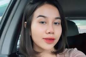 Dulu Pengusaha Asal Turki, Kini Mayang Adik Vanessa Angel Dilamar Juragan  Emas dan Berlian : Okezone Celebrity