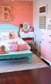 14 Girls Room Ideas That Are Just As Fun As They Are Stylish Tween Girl Bedroom Tween Bedroom Girls Bedroom Green