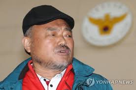 7 김흥국, 오토바이 사고차량 사진 단독 입수…'번호판 경미한 손상뿐'. 5gk0g 4mehg9zm