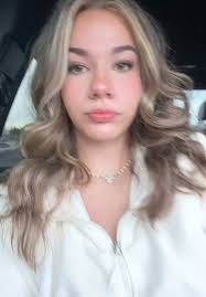 Karissa Kramer's Instagram, Twitter & Facebook