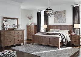 Tamilo Queen Panel Bed W Dresser Mirror And Door Chest King Bedroom Sets Bedroom Vintage Vintage Bedroom Furniture