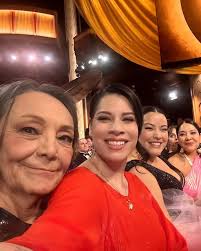 3 beautiful ladies 💕💕💕🔥🔥🔥