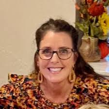 Carrie Doran's Instagram, Twitter & Facebook