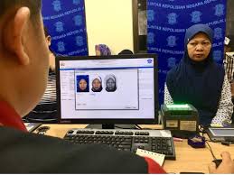Model anak pake baju polisi untuk editing / 10 foto jungkook pakai seragam polisi hingga atlet bikin army ambyar / apa adanya 941.617 views2 years. Waduh Polisi Minta Masyarakat Jangan Pakai Baju Warna Ini Saat Mengurus Sim Kenapa Nih Motorplus