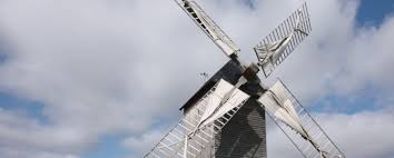Le Moulin De Talcy Monument France Talcy A Visiter Et A Voir