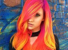 Schwarzlicht haarfarbe vergleich die hochwertigsten schwarzlicht haarfarben ausführlich getestet! Phoenix Neon Glow Hair Diese Haarfarbe Leuchtet Um Dunkeln Starzip