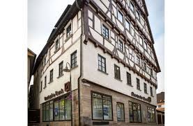 Bitte beachte, dass wir für öffnungszeiten keine gewähr übernehmen können. Deutsche Bank In Leonberg Die Filiale Am Marktplatz Schliesst Leonberg Leonberger Kreiszeitung