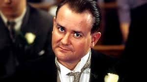 Robin Lightfoot's Instagram, Twitter & Facebook