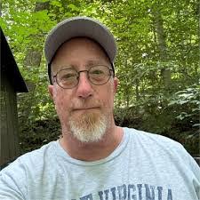 Tim Holloman's Instagram, Twitter & Facebook