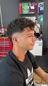 OLIVER TORRES 🇪🇸⚽️ MOHICAN CUT 🤛🏻 HAIRCUT @tijerasdetriana ✂️ @Oliver  Torres 👌🏻 #olivertorres #sevillafc #sevilla #triana #tijerasdetriana  #football #futbol #cut