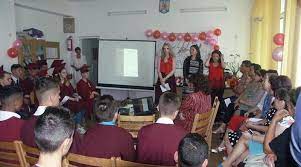 8 alexandra nechita vaslui, cu un singur 10, la matematicã. EmoÅ£ii Si Lacrimi La Festivitatea De Absolvire A Scolii Vasile Alecsandri Vaslui Galerie Foto Ziarul De Vaslui