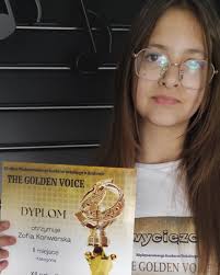 🎙️ Sylwia ŁĄCKA W utworze ,,Jest cudnie'' Recording: Regnat Audio Studio  Zapraszamy do wysłuchania🙂 ❤ . . . . . #lekcjeśpiewu #lekcjespiewuonline  #naukaspiewuprzezinternet #naukaspiewuzdomu #lekcjewokalu #zajęciawokalne  #śpiew #muzyka #naukaśpiewu ...