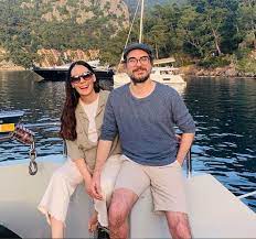 Müzisyen harun tekin ile uzun bir süredir aşk yaşayan oyuncu melisa sözen, önceki gün sevgilisinin doğum gününe özel bir paylaşımda bulundu. Corona Virusunu Yenen Unluler Magazin Haberleri