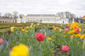 Umfassend mit eventkalendern nach rubriken von musik bis theater, party bis sport. Das Sommerprogramm In Den Herrenhauser Garten Startet