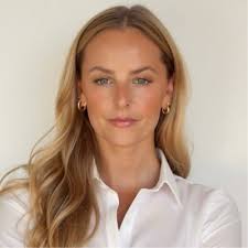 Working at Middesk has been a great experience so far! 💖💚 Photo Cred: My  amazing business partner Ethan Bevington