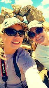 Favorite hiking pack for large dogs with handle?