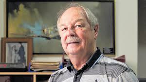 Malcolm Yeo obituary: How a dedicated aviator and educator showed students  how to reach for the sky