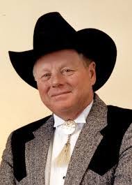 Mary Moyer's Instagram, Twitter & Facebook