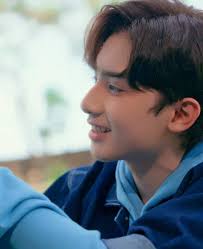 Explosive Moments with Cloud 7: Fun and Dance