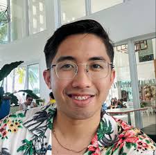 Don't wait until the last minute to get your dad the perfect Father's Day  gift. Drop by Planet Sports at #MyEstancia and check out their cool items!