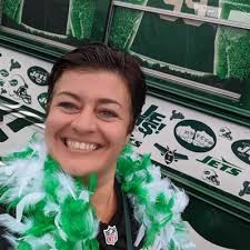 JessD (@RealJessDuemig)