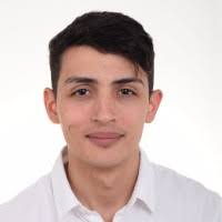 20+ perfiles de «Alexander Vivas»