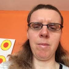 Amanda Crotty's Instagram, Twitter & Facebook