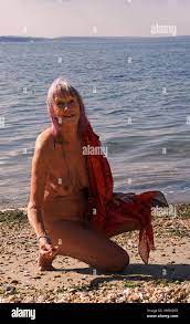 Nude mature women beach