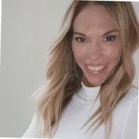 Natasha Elam's Instagram, Twitter & Facebook