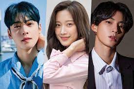 Korean drama true beauty with english subtitles download and watch online. Cha Eun Woo Moon Ga Young And Hwang In Yeop Confirmed To Lead Drama Adaption Of Hit Webtoon True Beauty Soompi