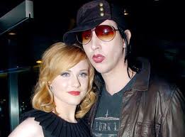 Manson and the actress evan rachel wood publicly became a couple in 2007, when she was 19 and he was 38. Marilyn Manson Says He S Back Together With Evan Rachel Wood New York Daily News
