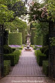 English Garden Brick Path Through Entry Gate To Filoli Wall Garden Formal Landscape Architecture Design Sh English Garden Formal Gardens Beautiful Gardens