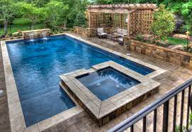 You can customize the water output for a sprint or a casual backstroke. Leawood Gunite Pool Spa Combo Klassisch Pools Kansas City Von Swim Things Houzz